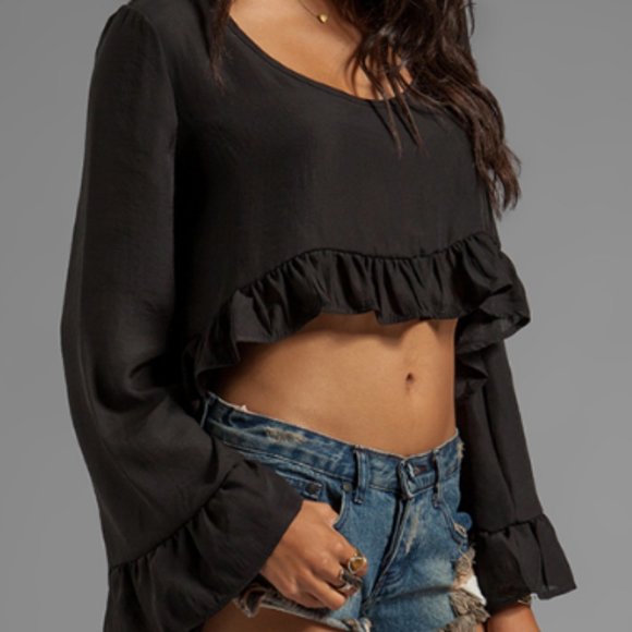 Show Me Your Mumu Horton Ruffle Crop Blouse Black - Picture 2 of 8